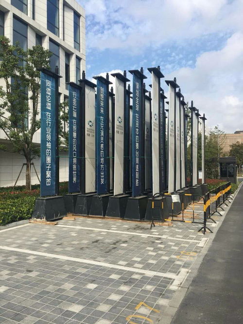 上海户外广告一站式服务 图工厂接单、设计策划、制作发布与代理代办